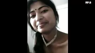 ரஷியன் பணம் fucked மற்றும் மனிதன் சேவல் கொண்டு புண்டை நீண்டுள்ளது கிளாசிக் ஆபாச