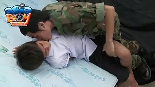 பையன் ஒரு காலை தனியா கிளாசிக் xxx மற்றும் புண்டை ஒரு இளம் அழகி fucked